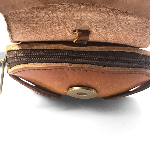 LAST ONE! Handmade Handcrafted Genuine Leather Owl Wristlet Coin Purse - Picture 5 of 8